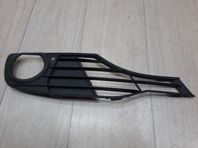 Решётка в бампер правая для BMW 3 F30 2011-2018