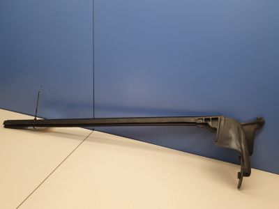 Накладка стекла переднего правого для BMW 3 F34 Gran Turismo 2012-2018