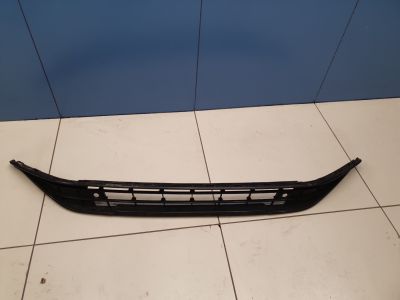 Решётка в бампер центральная для Volkswagen Polo Sedan 2020-