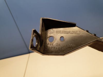 Кронштейн фары правый для Subaru Impreza G12 2007-2012