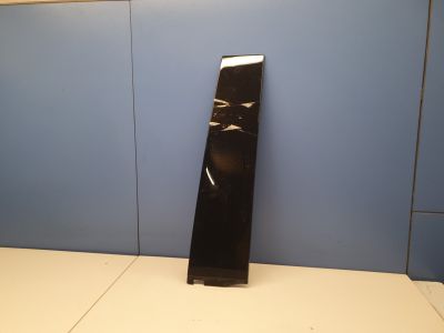 Накладка рамки двери задняя правая для Chevrolet Tahoe 4 2014-2020