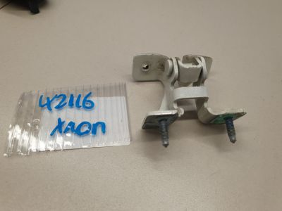 Петля двери багажника левая для Mercedes B-klasse W246 2011-2018