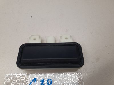 Кнопка открывания багажника для BMW 6 G32 Grand Coupe 2017-