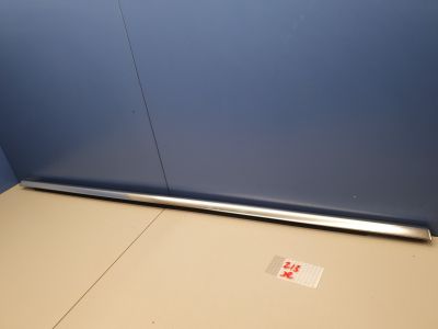 Молдинг стекла задней правой двери для Mercedes E-klasse W213 2016-