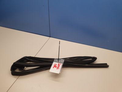 Уплотнитель стекла передней правой двери для KIA Soul 2019-