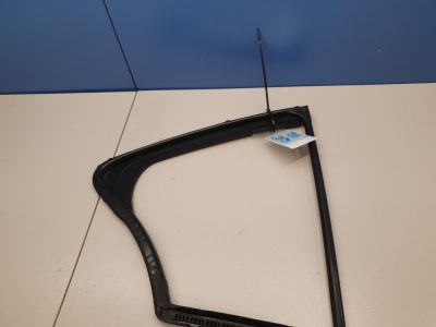 Уплотнитель стекла двери задний правый для Infiniti Q50 V37 2013-