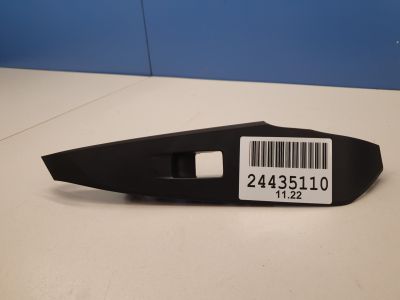 Накладка кнопки стеклоподъемника задняя левая для Mazda 6 GJ 2013-2019