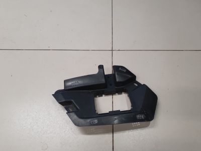 Кронштейн бампера переднего правый для Cadillac XT6 2019-