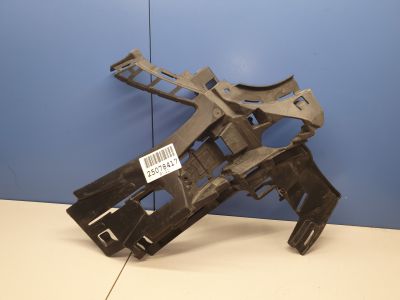 Кронштейн бампера переднего правый для Mercedes S-klasse W222 2013-2020