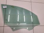 Стекло двери передней правой