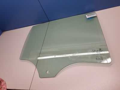 Стекло двери задней правой для BMW 5 G30 F90 2016-