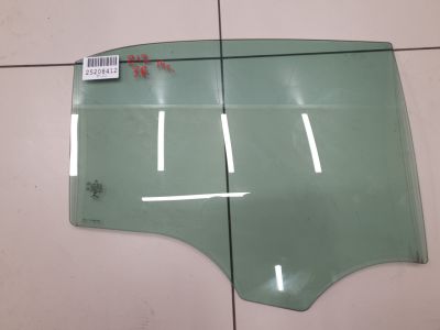 Стекло двери задней правой для Mercedes E-klasse W212 2009-2016