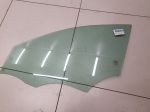 Стекло двери передней левой