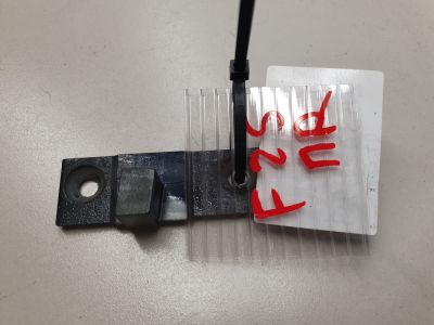 Петля двери передней правой нижняя для BMW X3 F25 2010-2017