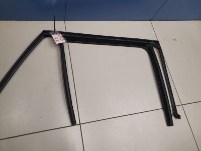 Уплотнитель стекла двери задний правый для Mercedes GLC-klasse X253 2015-