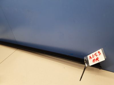 Накладка стекла передней правой двери для Mercedes GLC-klasse X253 2015-