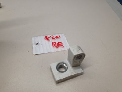 Петля двери передней правой верхняя для BMW 1 F20 F21 2011-2019