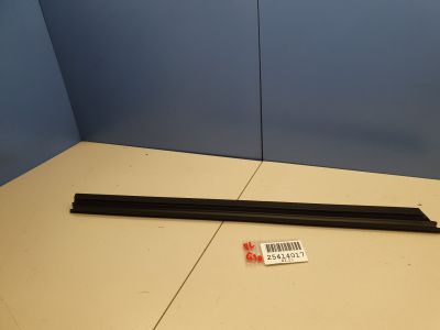 Накладка стекла передней левой двери для BMW 5 G30 F90 2016-