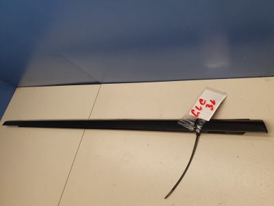 Молдинг стекла задней левой двери для Mercedes GLC-klasse X253 2015-