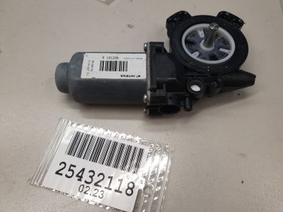 Моторчик стеклоподъёмника задний левый для Nissan Qashqai+2 JJ10 2008-2014