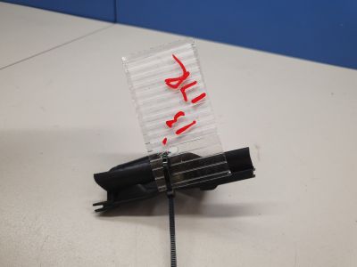 Щиток петли двери передней правой верхний для BMW i3 I01 2013-2023