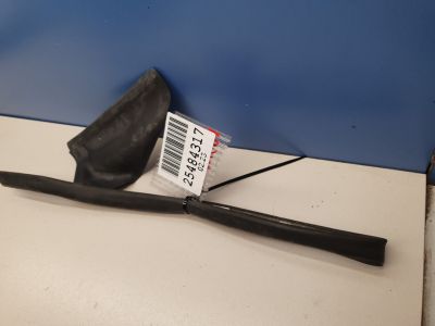 Уплотнитель двери задней правой для Porsche Panamera 2010-2016