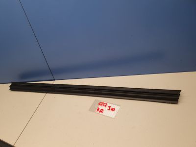 Накладка стекла задней правой двери для Nissan Qashqai+2 JJ10 2008-2014