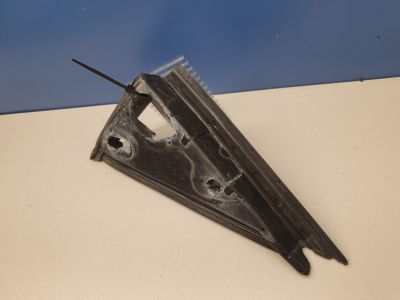 Уплотнитель зеркала левого для BMW X3 F25 2010-2017