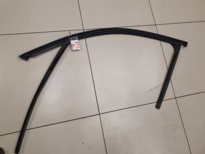 Направляющая стекла передней левой двери для BMW X3 F25 2010-2017