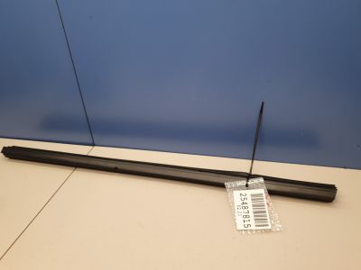 Накладка стекла задней правой двери для Mitsubishi Outlander CW XL 2006-2012