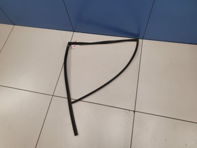 Уплотнитель стекла двери задний левый для Toyota RAV 4 2005-2013