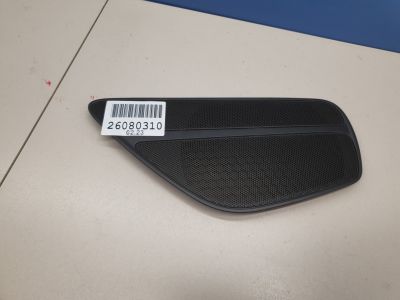 Решетка динамика передней правой двери для Audi A8 S8 D4 2010-2017