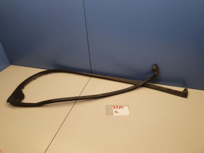 Уплотнитель двери передней левой для Audi A8 S8 D4 2010-2017