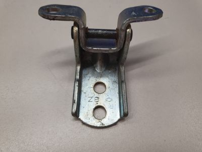 Петля двери для Nissan Almera G15 2012-2018