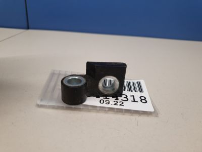 Петля двери передней правой нижняя для BMW 1 F20 F21 2011-2019