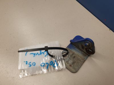 Пластина петли двери для Volkswagen Polo 2001-2009