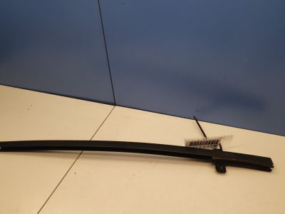 Направляющая стекла задней левой двери для Volkswagen Touran 2003-2010