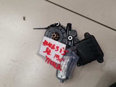 Моторчик стеклоподъёмника задний правый для Toyota Avensis T27 2008-2018