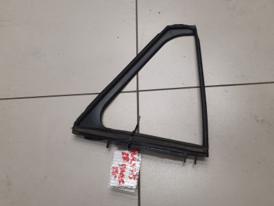 Уплотнитель стекла двери задний правый для Toyota Avensis T27 2008-2018