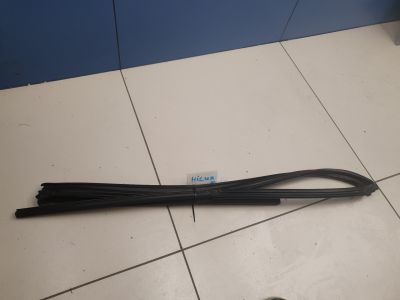 Уплотнитель стекла передней левой двери для Toyota Hilux N125 2015-