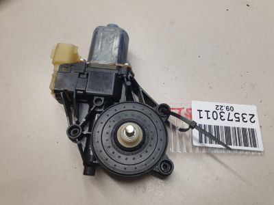 Моторчик стеклоподъёмника задний правый для Land Rover Range Rover Sport 2013-