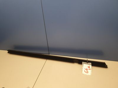 Накладка стекла задней правой двери для Volkswagen Golf 6 2009-2013