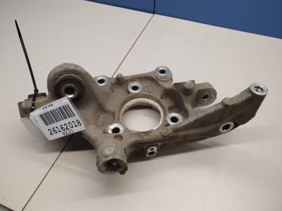 Кулак задний левый для Cadillac XT5 2016-