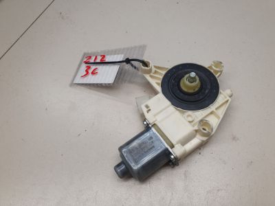 Моторчик стеклоподъёмника задний левый для Mercedes C-klasse W204 2007-2015