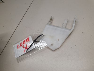 Кронштейн замка двери задний левый для KIA Ceed 2007-2012