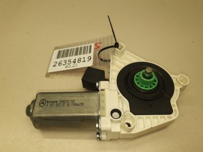 Моторчик стеклоподъёмника для Mercedes CLS-klasse W218 2010-2017