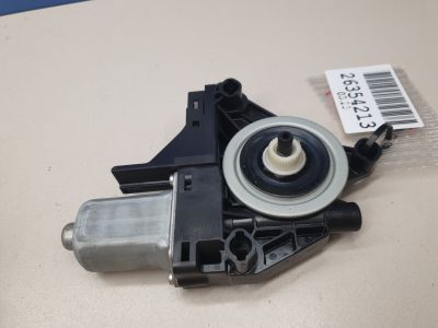 Моторчик стеклоподъёмника задний правый для Volvo V60 (V60 Cross Country) 2010-2018