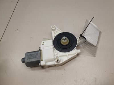 Моторчик стеклоподъёмника передний левый для Mercedes C-klasse W204 2007-2015