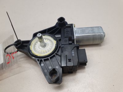 Моторчик стеклоподъёмника задний левый для Mercedes E-klasse W213 2016-