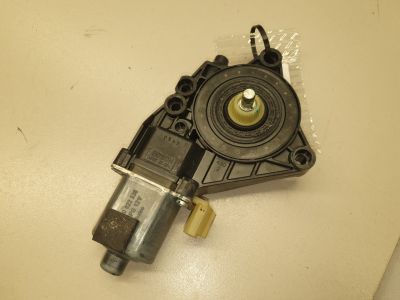 Моторчик стеклоподъёмника задний правый для KIA Sorento 2009-2021